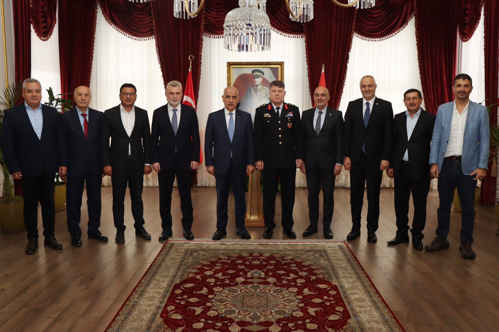 AK Parti Kahramanmaraş Heyeti'nden İl Jandarma Komutanı Tataroğlu’nu ziyaret