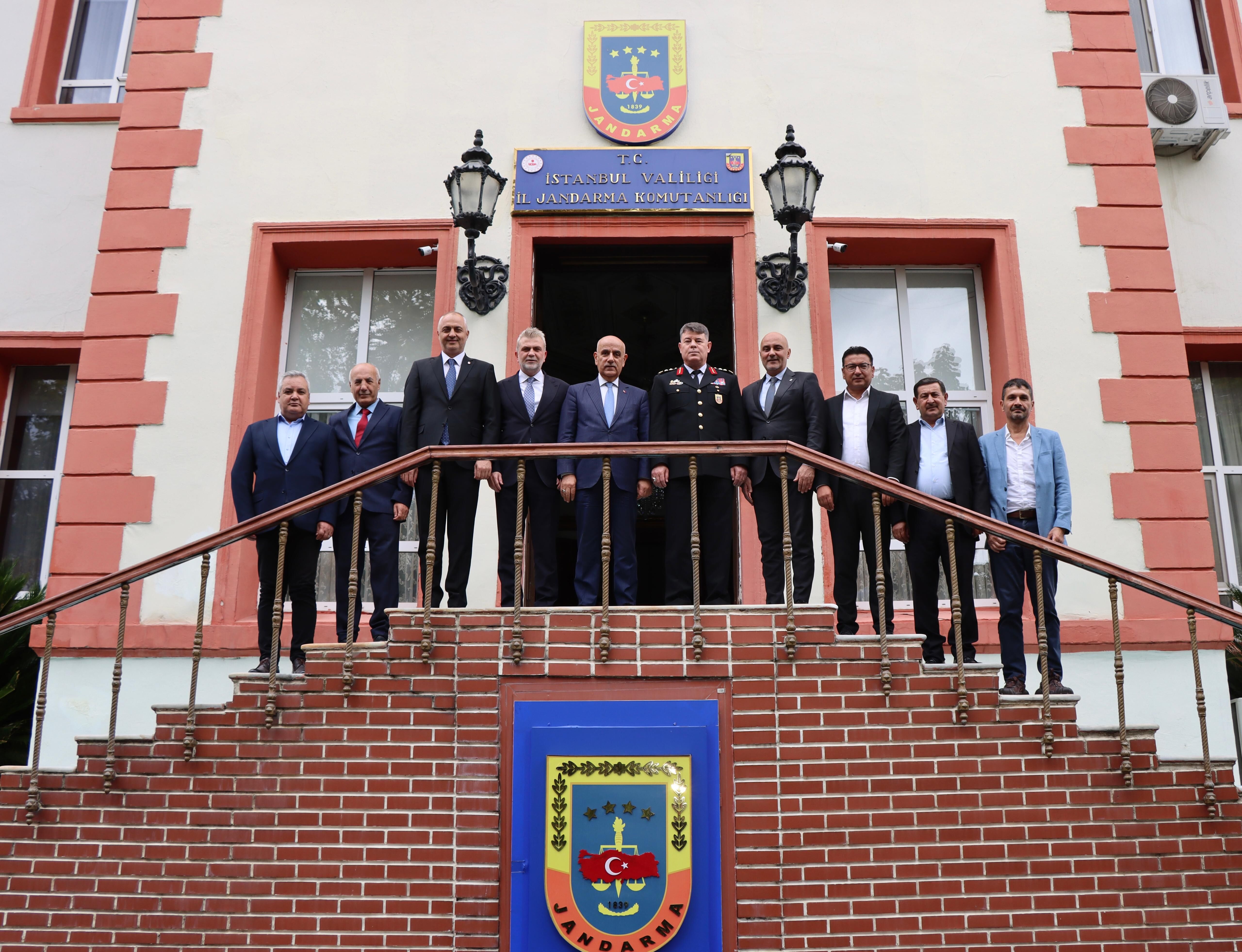 AK Parti Kahramanmaraş Heyeti İl Jandarma Komutanı Tataroğlu’nu Ziyaret Etti