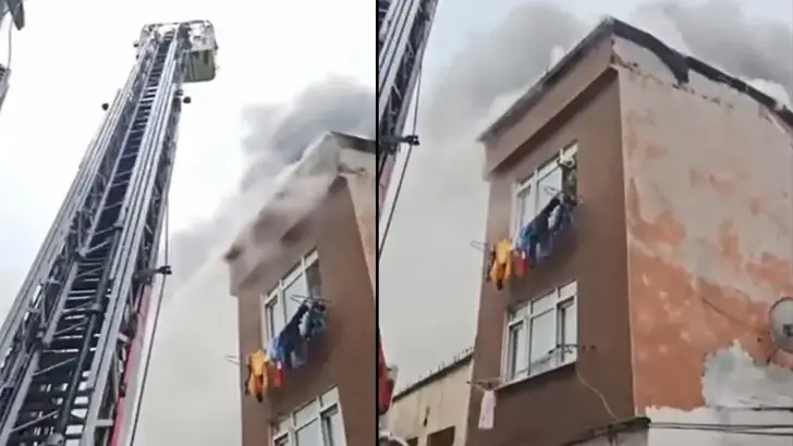 3 katlı binanın terasında yangın; alevler bitişikteki binanın çatısına sıçradı