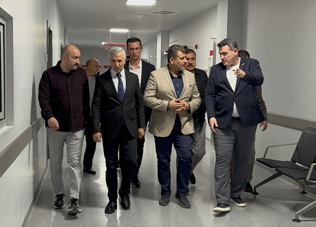 Kahramanmaraş'ta milletvekili Karakoç'un yaralandığı kazada iki sürücü gözaltına alındı-1