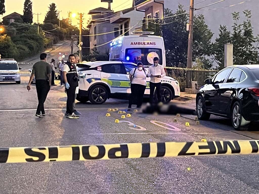 Baba- oğulu öldüren kanser hastasına 27.5 yıl ceza verildi, evine gönderildi