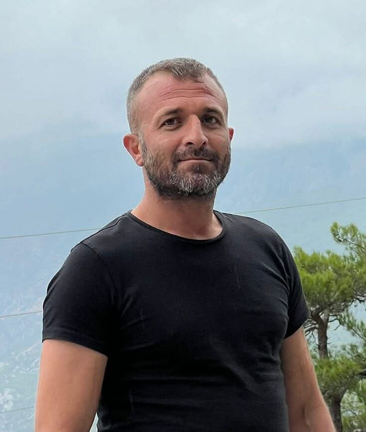 Alanya'da İşyerinde Silahlı Kavga: 1 Ölü, 2 Yaralı