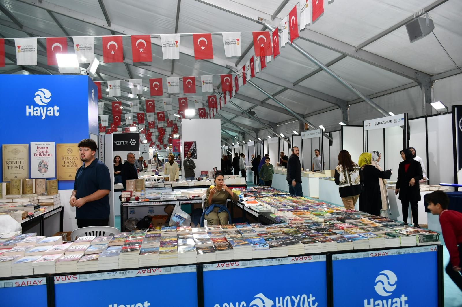 Anadolu’nun En Büyük Kitap Fuarı Kapılarını Açtı (1)