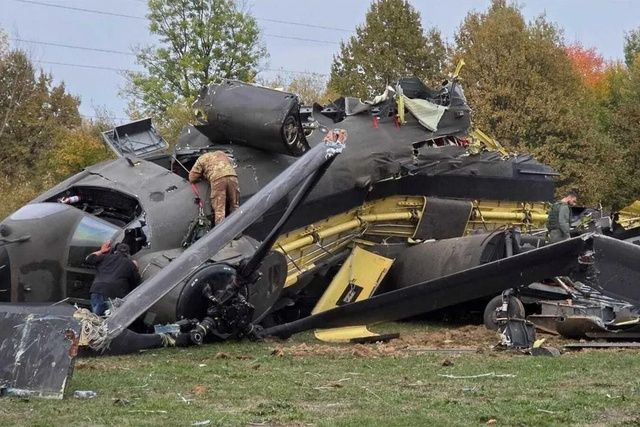 Askeri helikopter düştü! 4 ölü, 11 yaralı