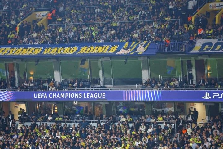 Psikiyatri uzmanı açıkladı: "Fenerbahçe taraftarındaki şampiyonluk beklentisi ’kronik strese’ dönüştü"
