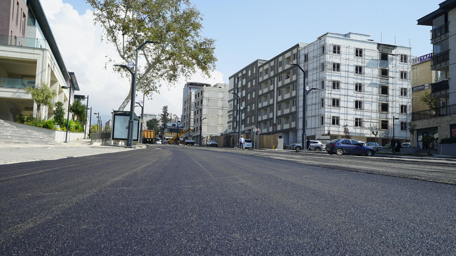 Büyükşehir, Hükümet Bulvarı’nın Asfaltını Yeniliyor-1