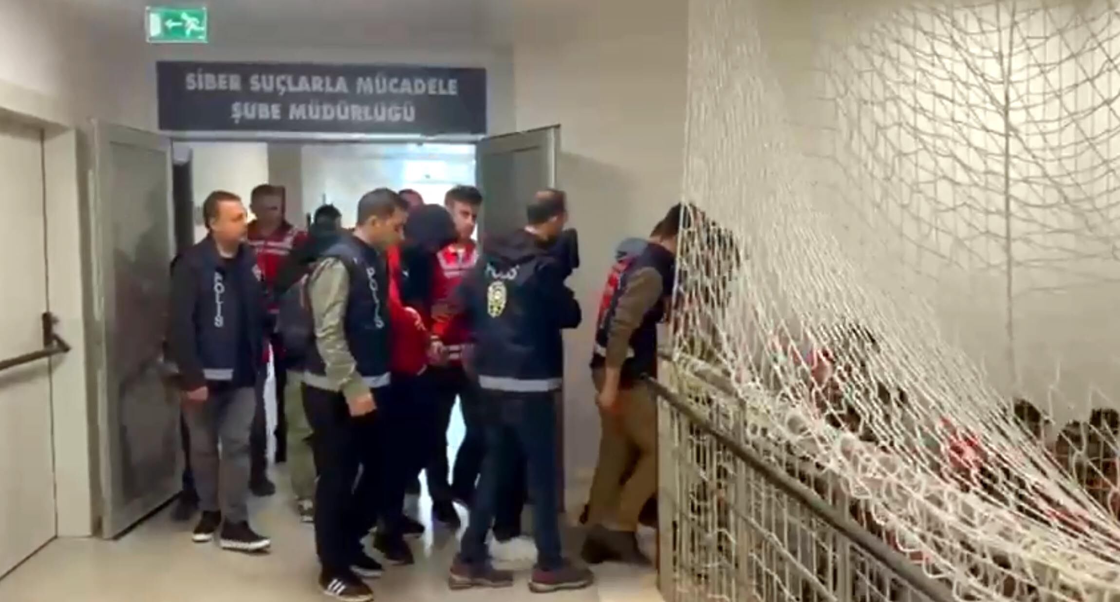 Çocuk Müstehcenliği Operasyonunda 6 Tutuklama (1)