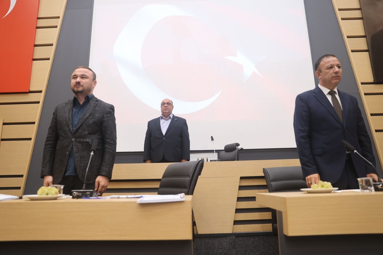 Dulkadiroğlu Belediyesinde 2027 Bütçesi Görüşüldü (4)