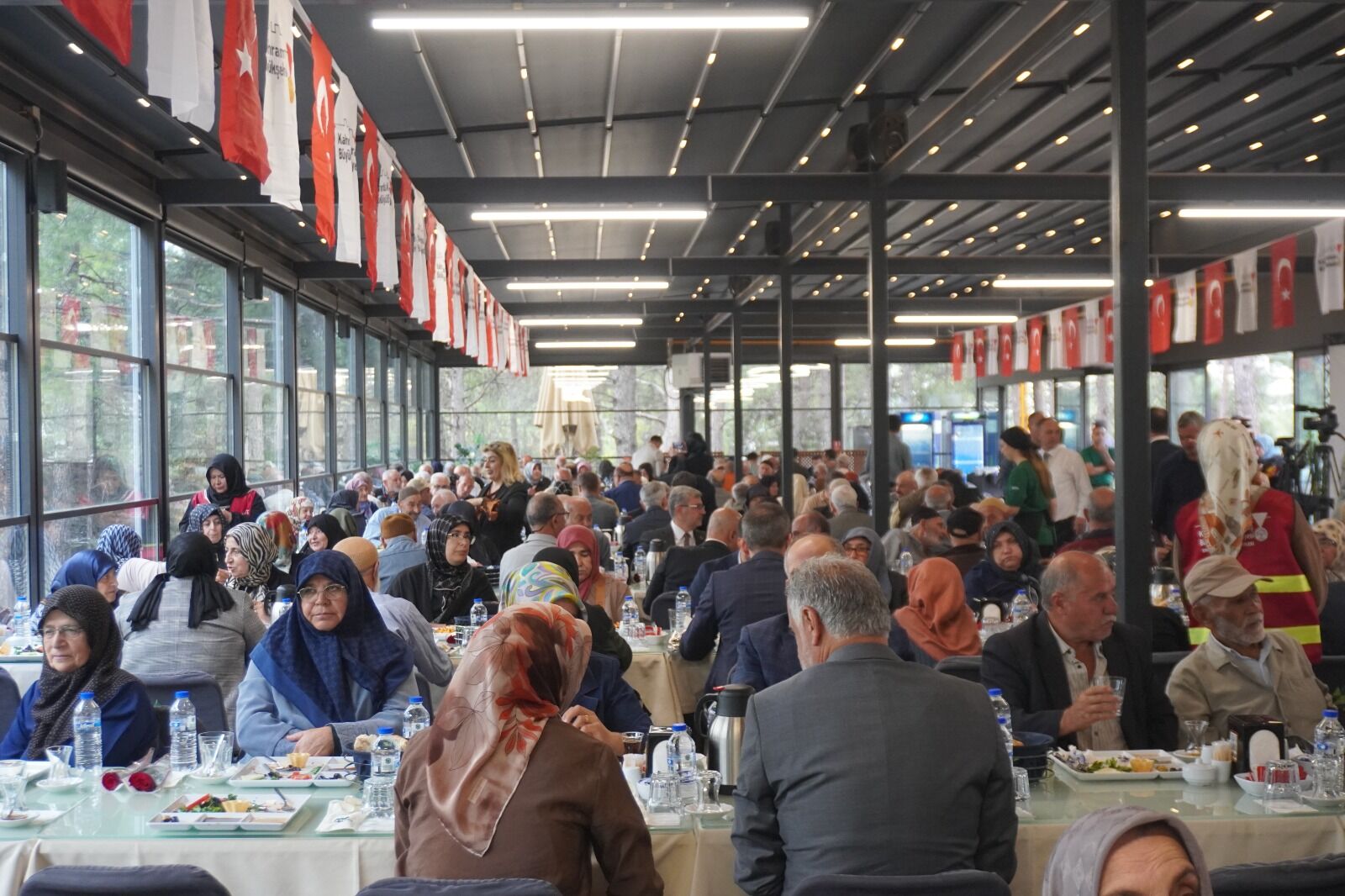 Fırat Görgel'den Büyüklere Vefa Mesajı (1)-1