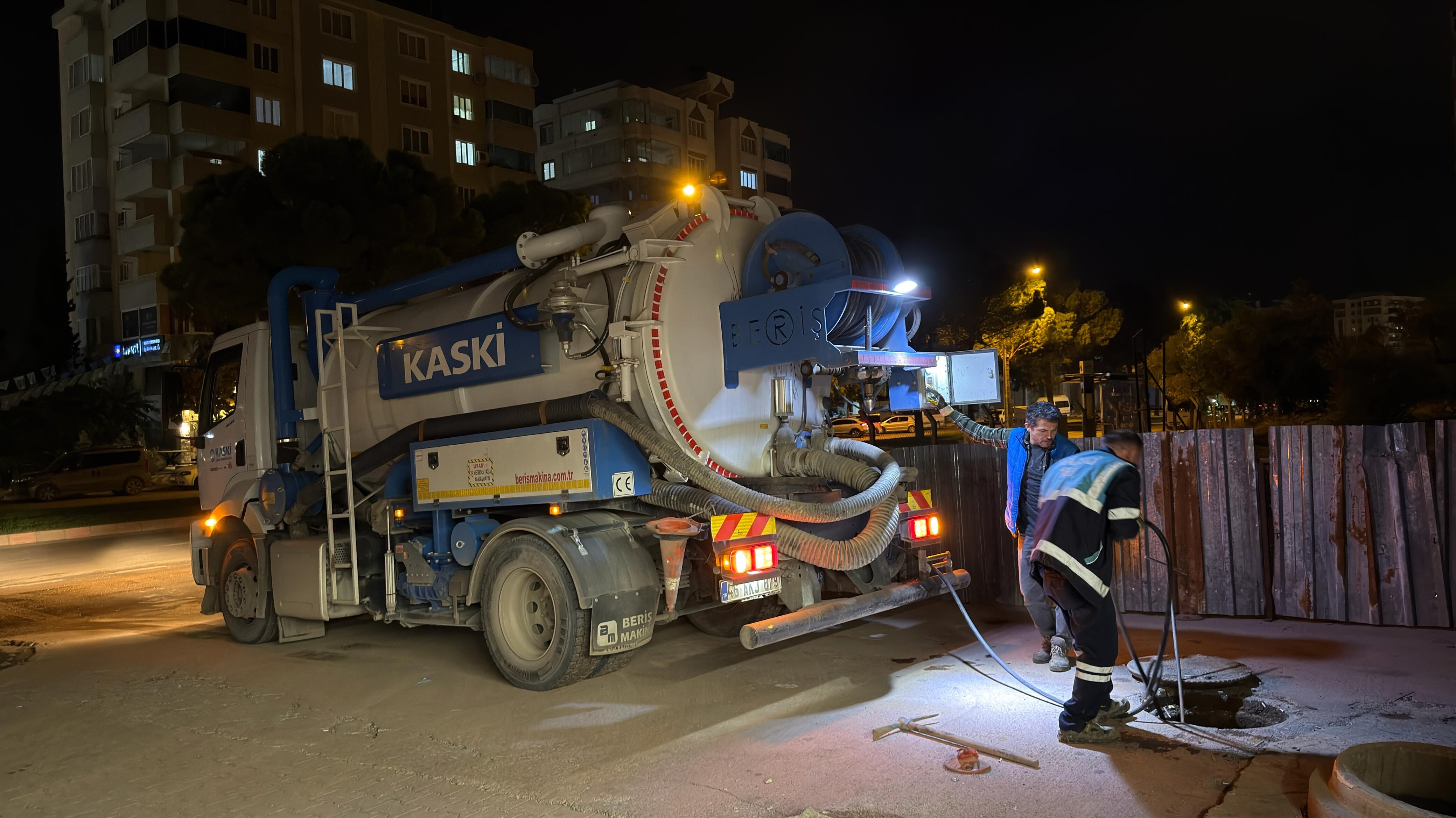 Kahramanmaraş’ta sağanak öncesi KASKİ harekete geçti! Ekipler sahada1