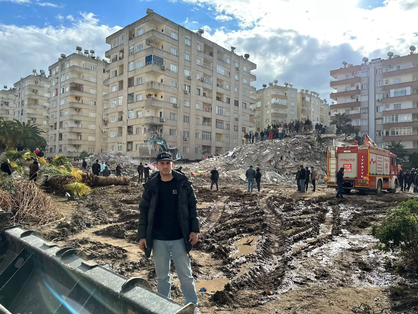 İnsani Yardım Amacıyla Gittiği İran'da Tutuklanan Eşi Için Yardım Istedi (3)