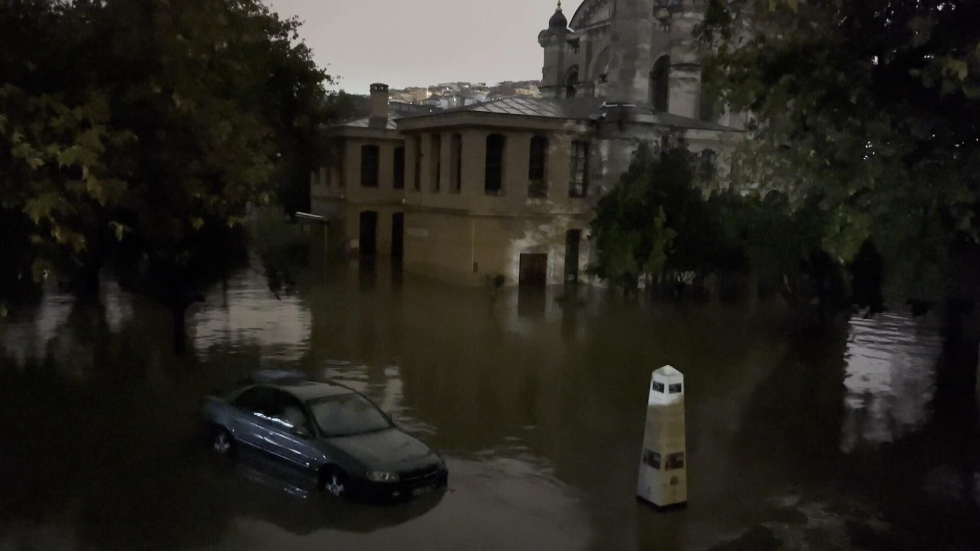 İstanbul Sel Felaketinde Son Durum Ne, Kaç Kişi Öldü, Kimlikleri Açıklandı Mı (10)
