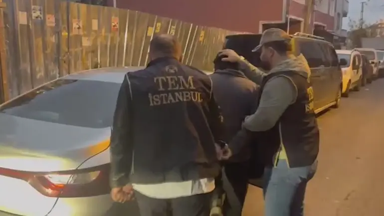 İstanbul’da Deaş Ve El Kaide Operasyonu; 14 Gözaltı