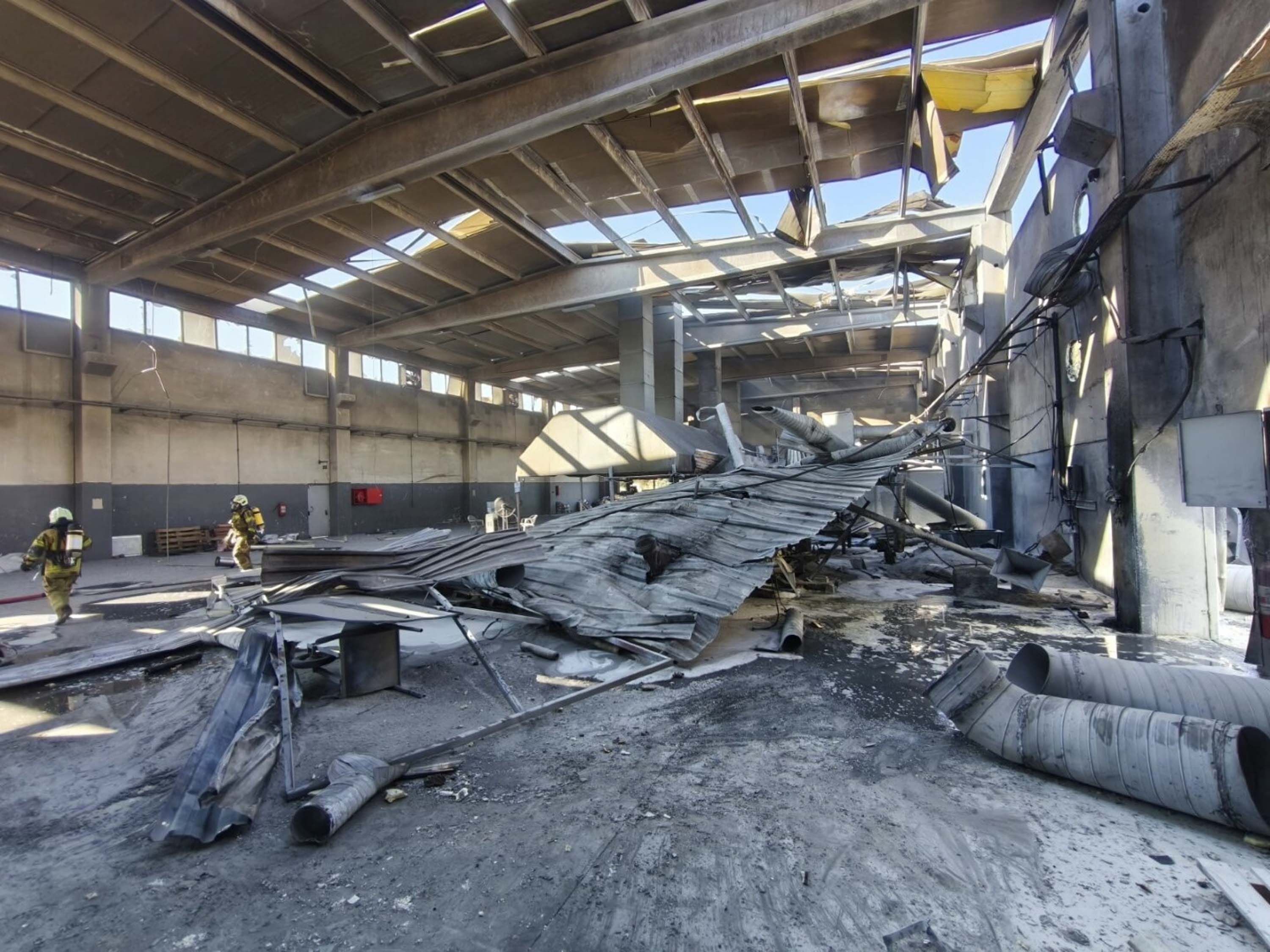 İzmir’de Metal Fabrikasında Patlama 3’Ü Ağır 7 Yaralı (1)