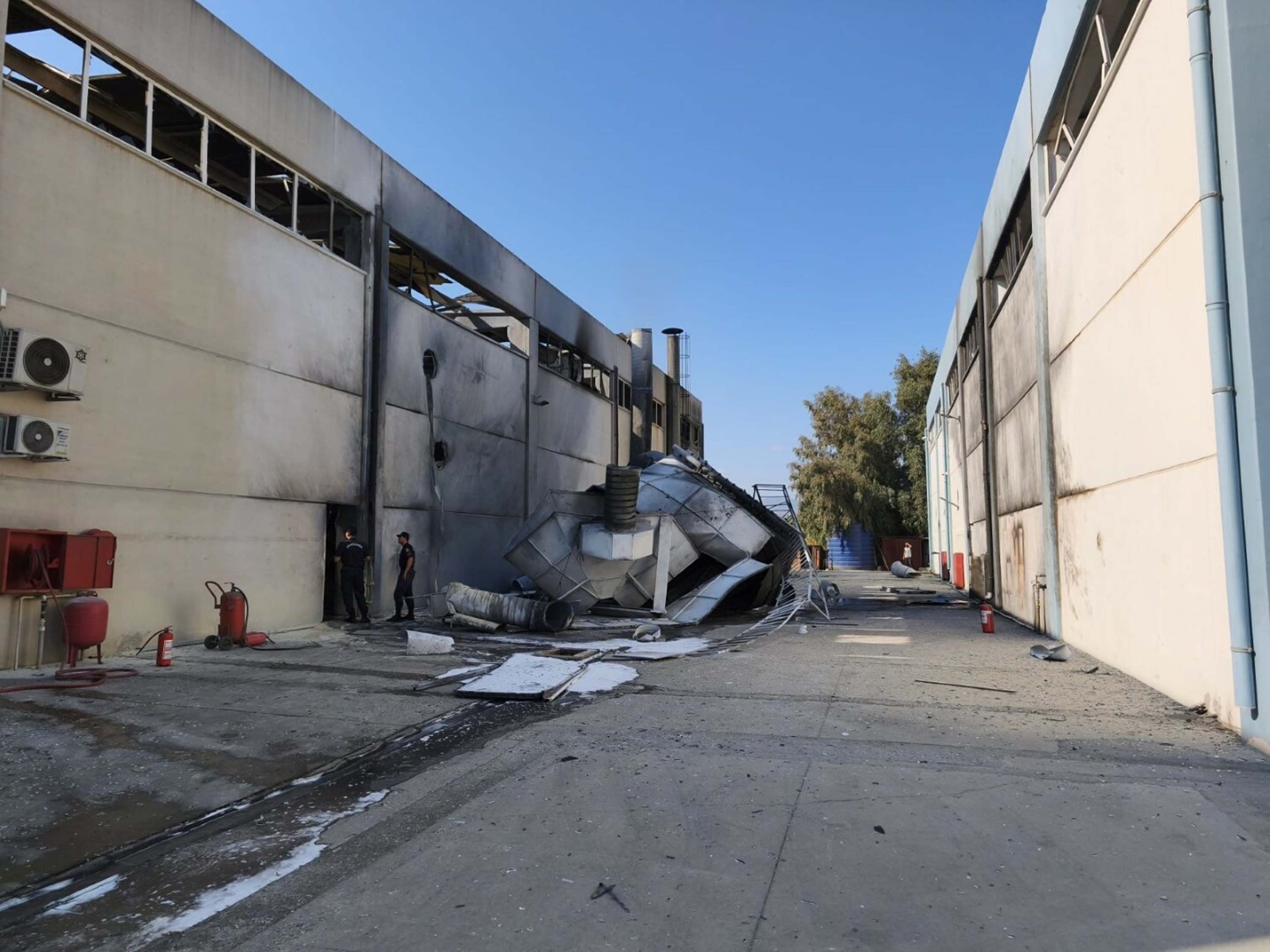 İzmir’de Metal Fabrikasında Patlama 3’Ü Ağır 7 Yaralı (3)