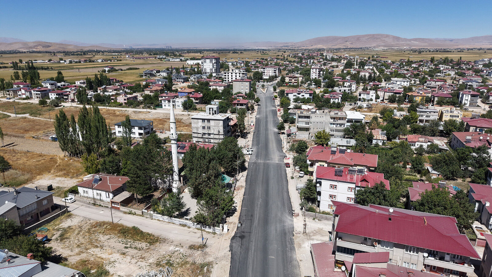 Kahramanmaraş Elbistan'da 500 Milyon Tl'yi Aşan Asfalt Yatırımı (6)