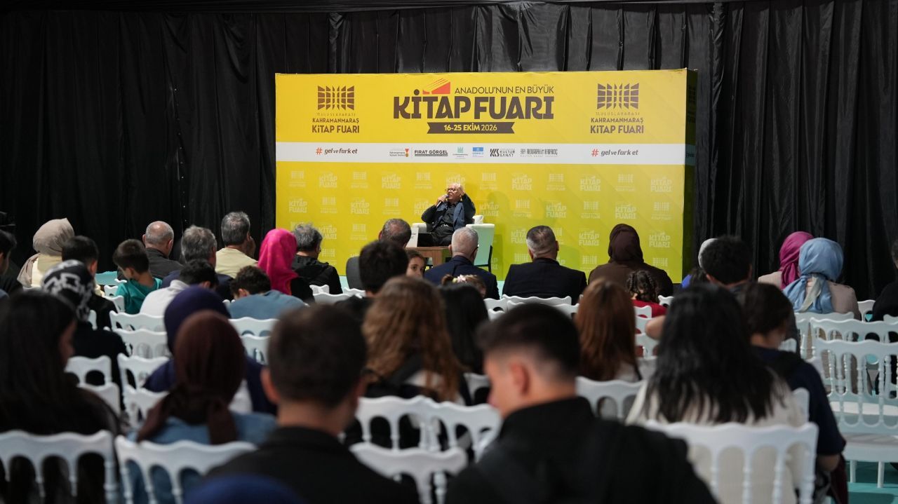 Kahramanmaraş Kitap Fuarı'nda Tarihi Rekor! Ziyaretçi Sayısı 400 Bini Aştı (10)