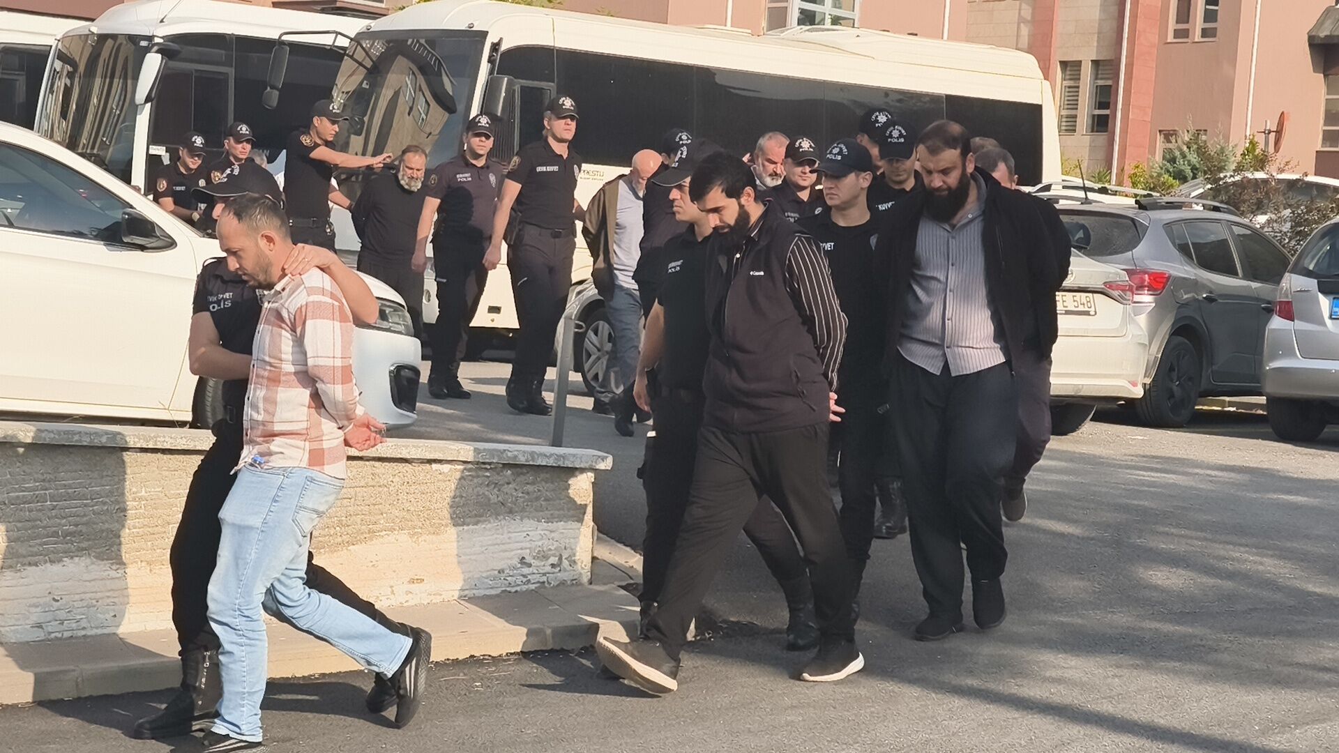 Kahramanmaraş Merkezli Deaş Operasyonunda 22 Tutuklama (3)