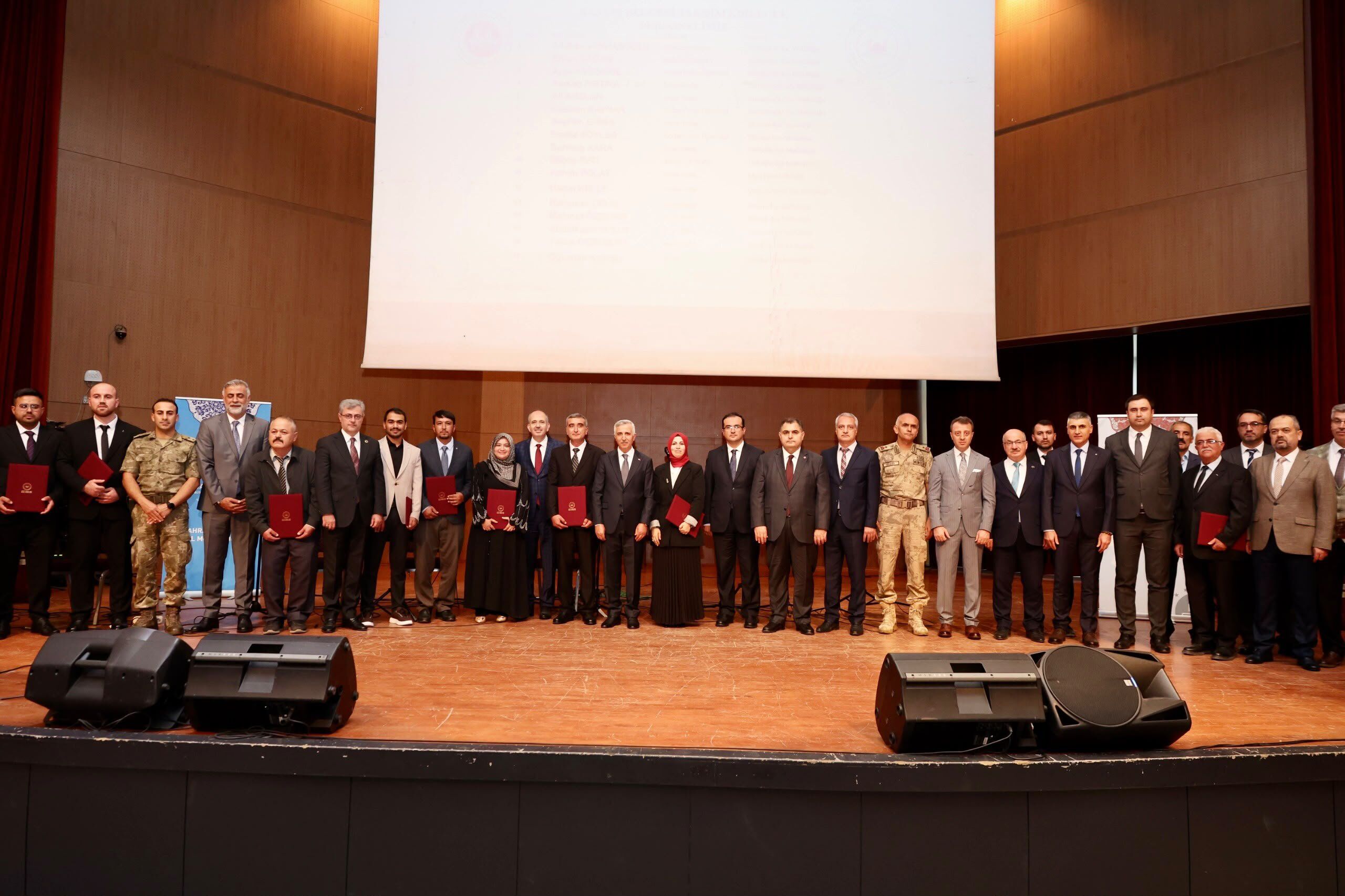 Kahramanmaraş Valisi Ünlüer’den Önemli Çağrı Bize Bildirin (2)