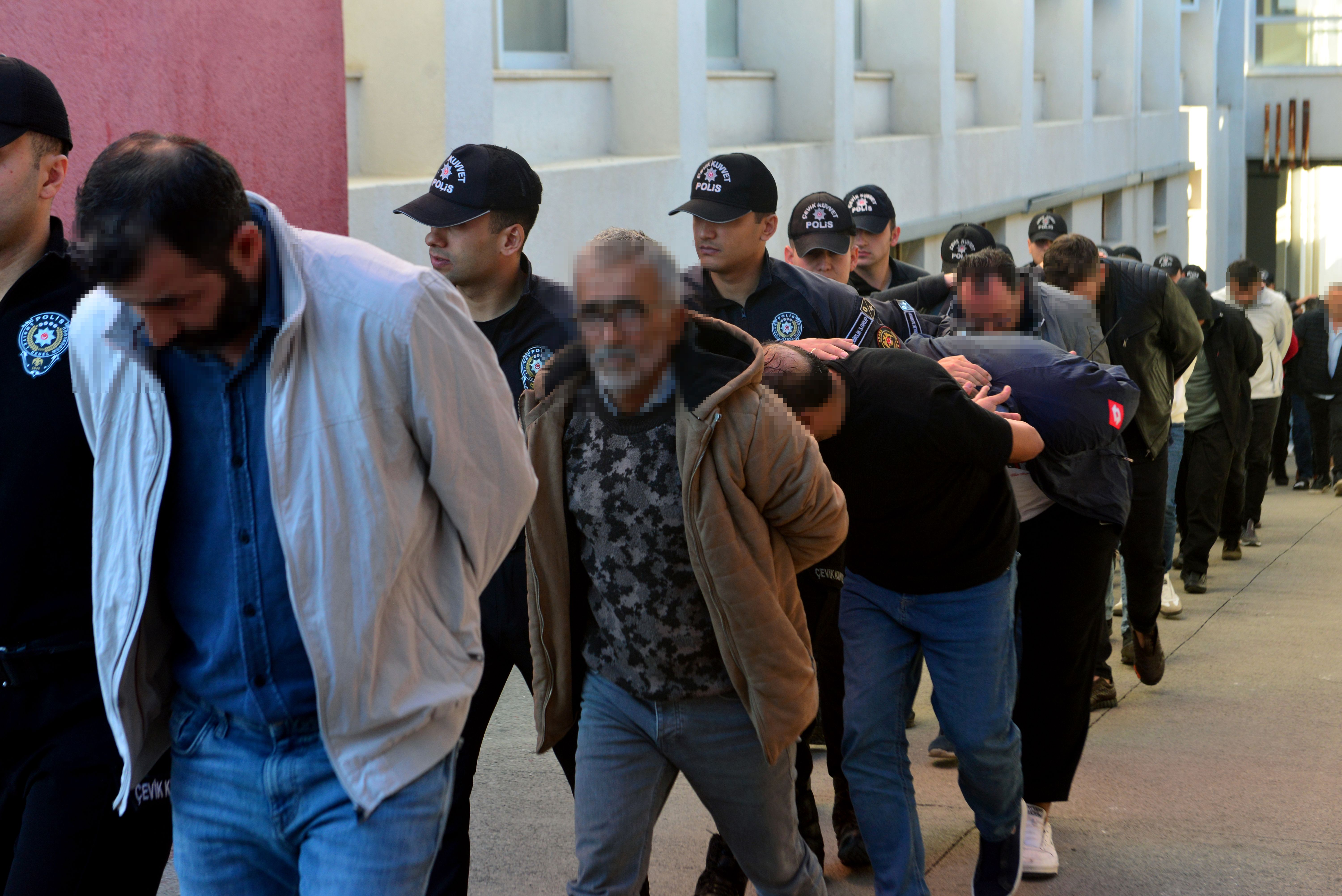 Kahramanmaraş’ın Da Aralarında Olduğu 7 İlde Sigorta Vurgunu 58 Tutuklama (10)