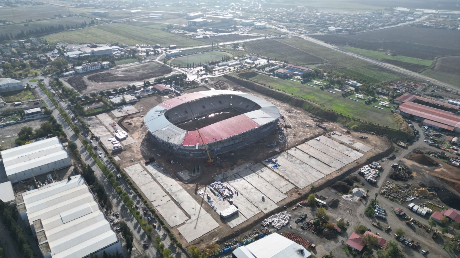 Kahramanmaraş’ın Yeni Stadında Tribünler Tamamlandı! İşte Son Durum (5)