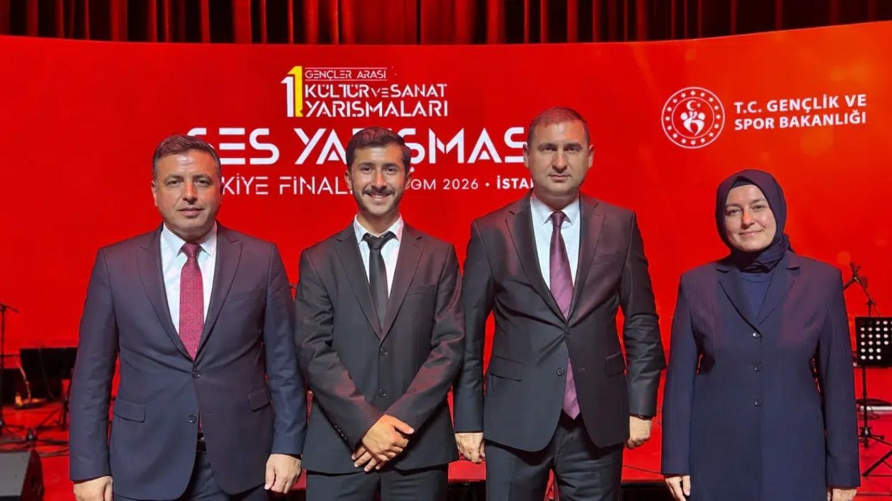 Kahramanmaraşlı Genç Ses Yarışmasında Türkiye Ikinciliği (1)
