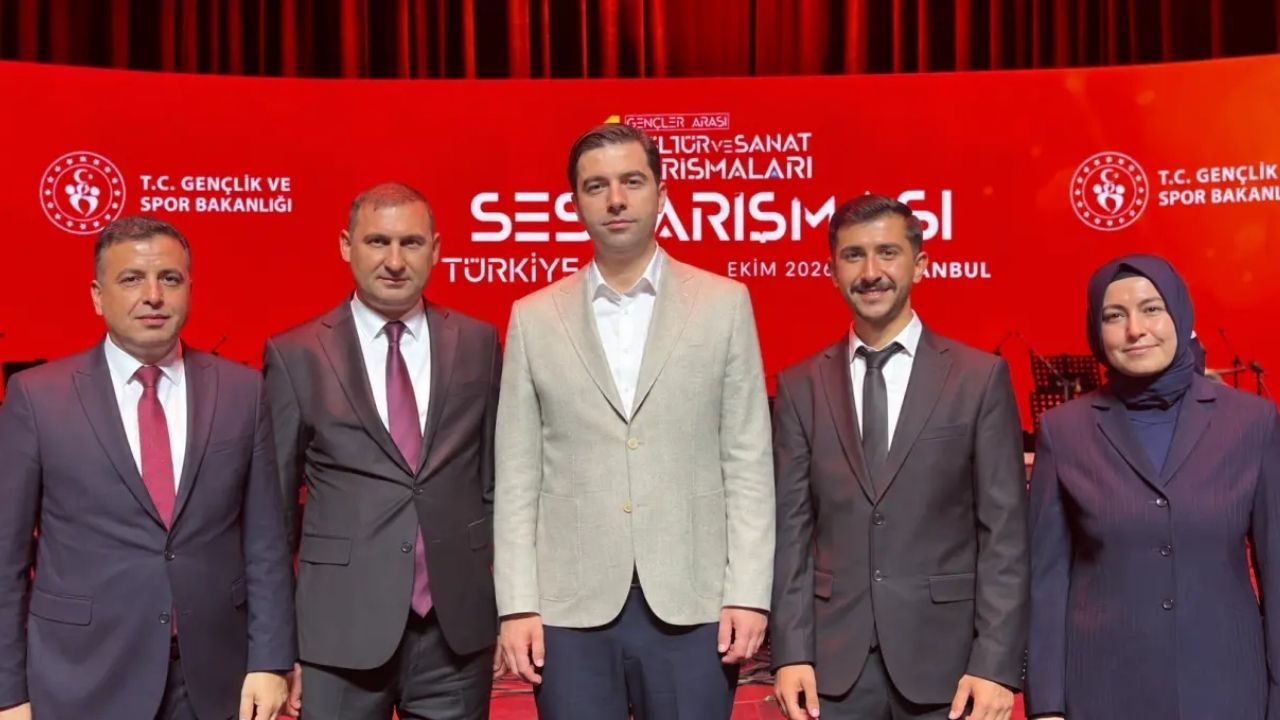 Kahramanmaraşlı genç ses yarışmasında Türkiye ikinciliği