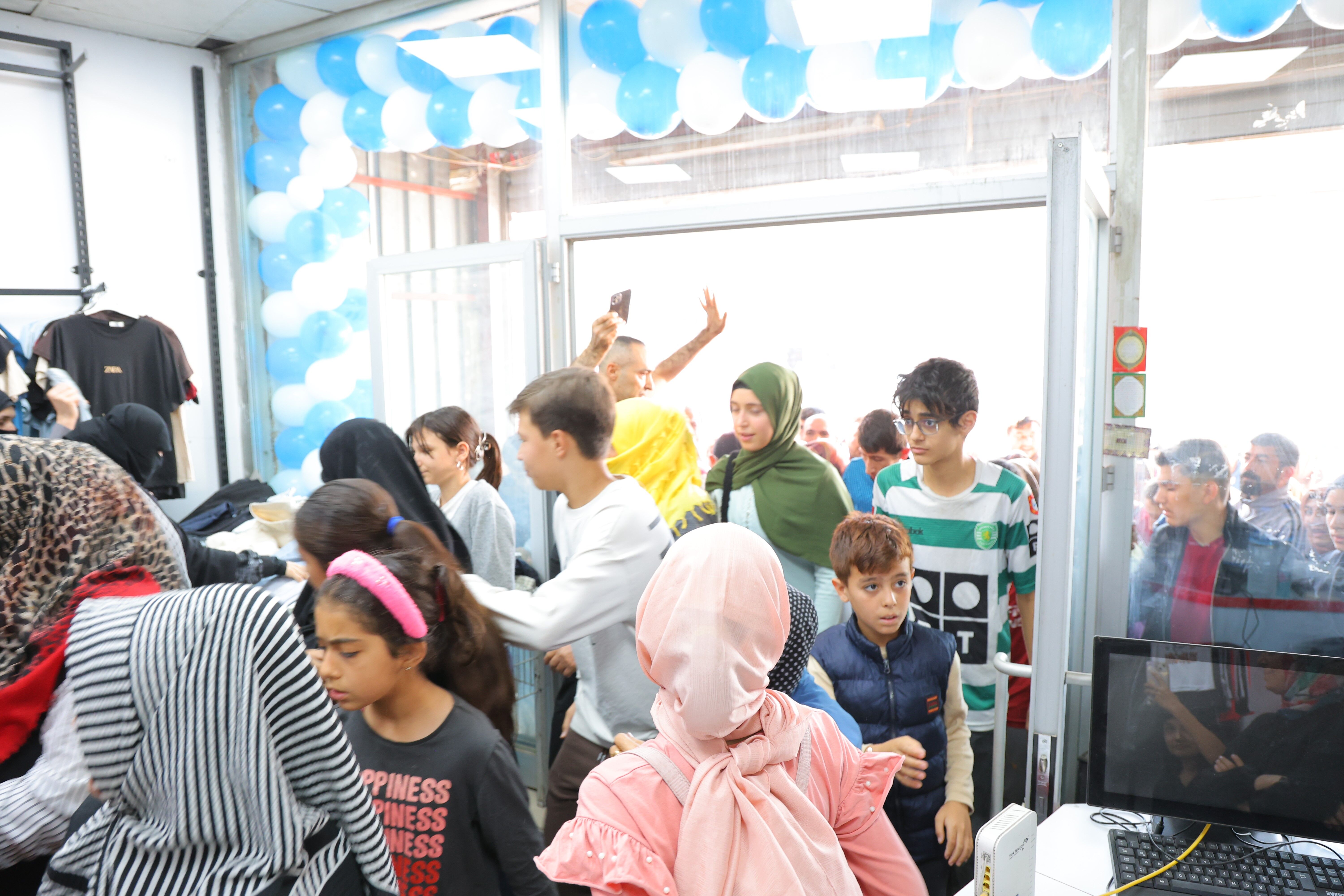 Kahramanmaraş’ta 100 Tl’lik Giyim Kampanyası İzdihama Neden Oldu! (2)