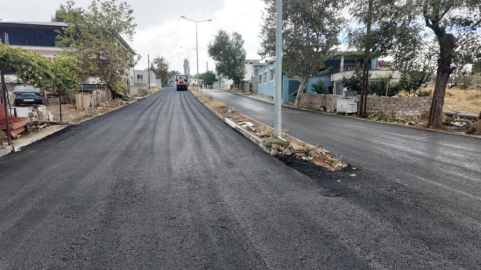 Kahramanmaraş’ta Asfalt Seferberliği Büyüyor! 24 Noktada Çalışma Yapılacak (3)