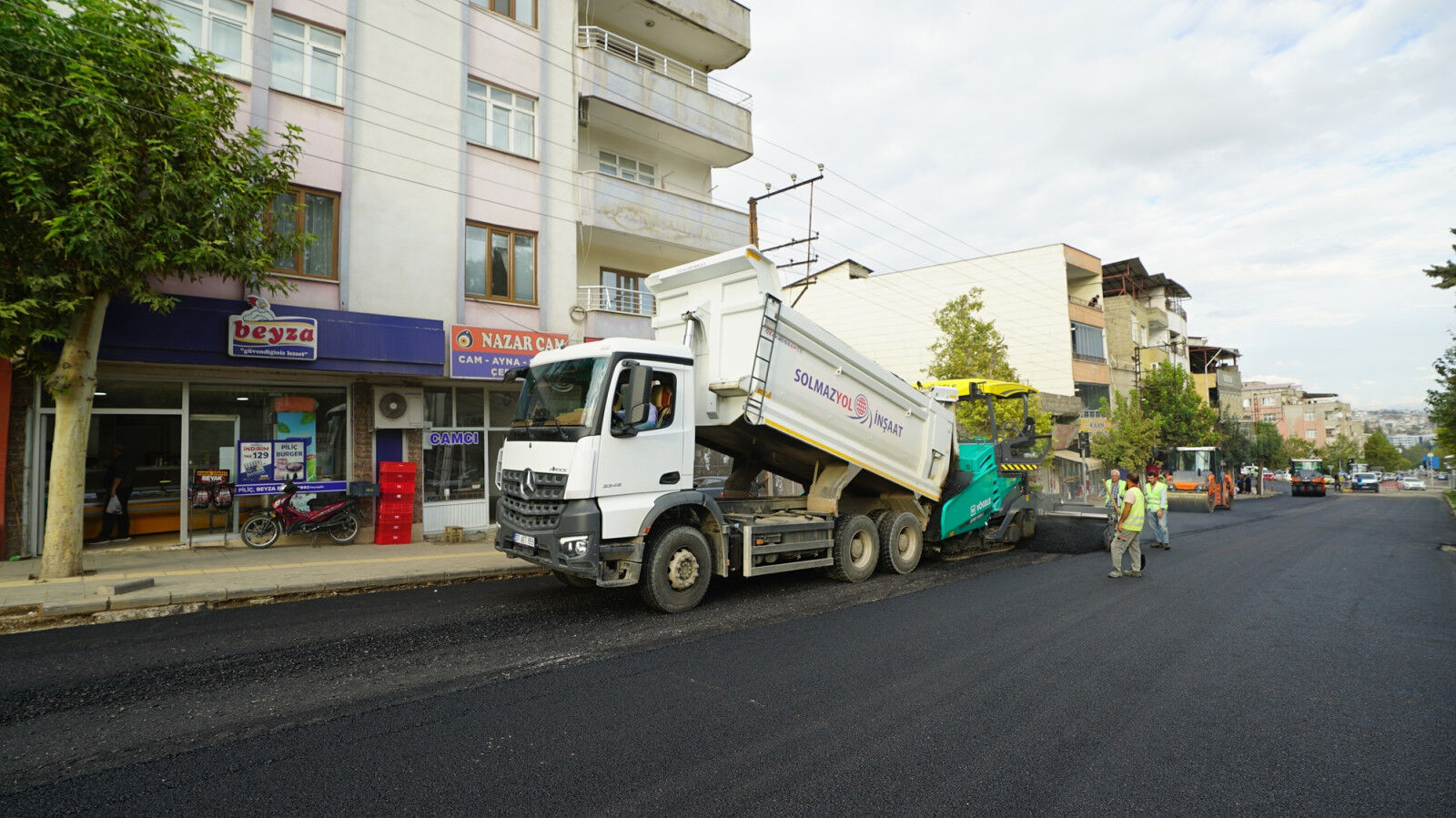 Kahramanmaraş’ta Asfalt Seferberliği Büyüyor! 24 Noktada Çalışma Yapılacak (7)