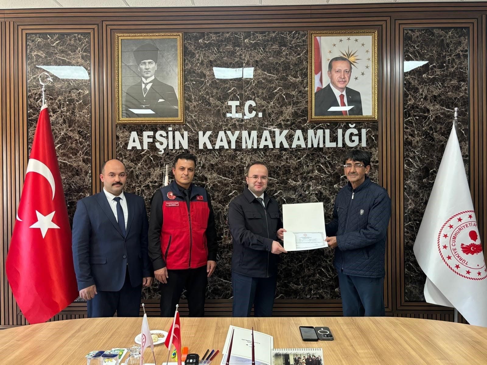 Kahramanmaraş’ta Çiftçilere Toprak Nem Ölçüm Cihazı Dağıtıldı (4)