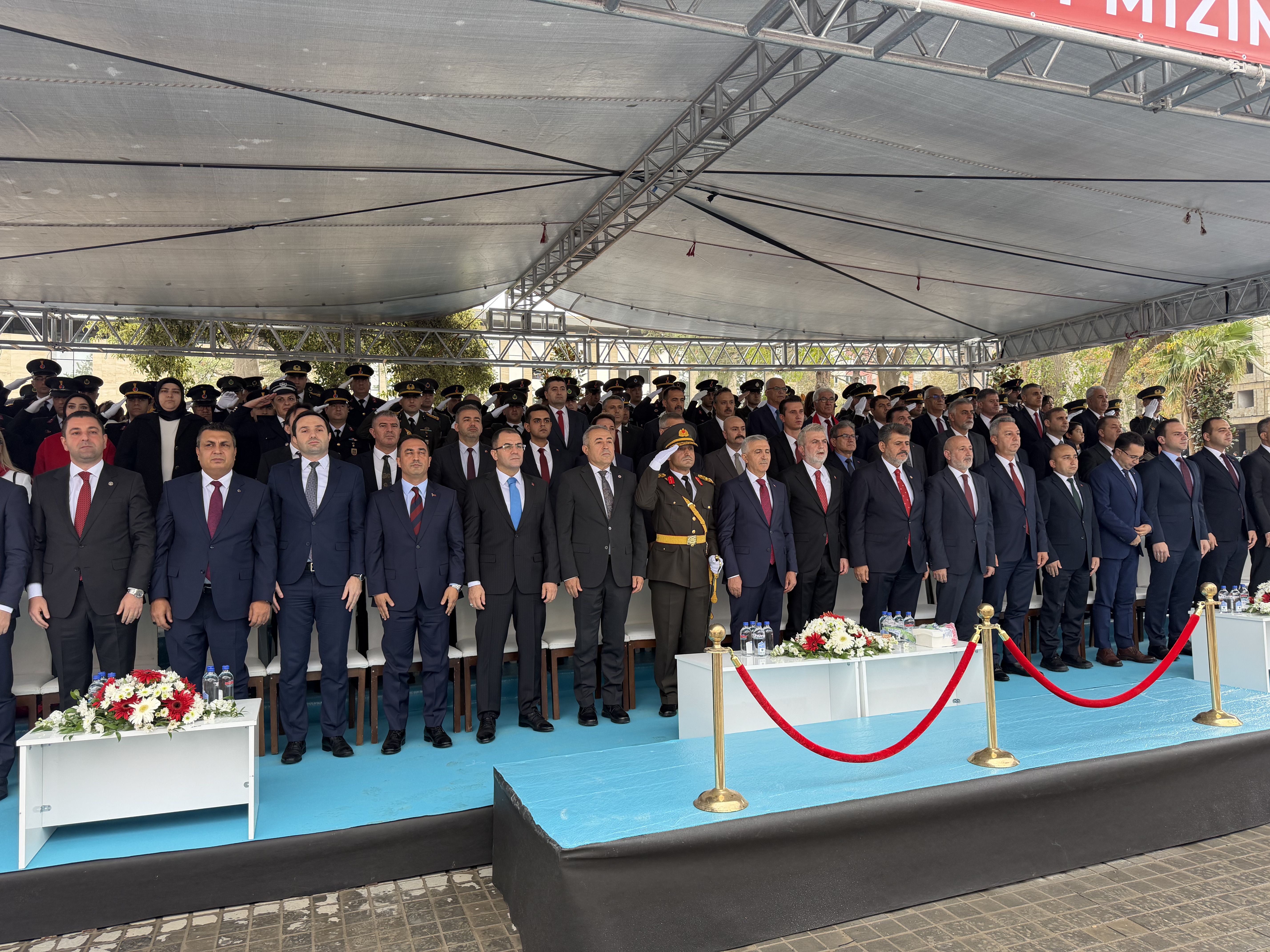 Kahramanmaraş’ta Cumhuriyet Bayramı Nın 103 Üncü Yıl Dönümü Çoşkuyla Kutlanıyor 5