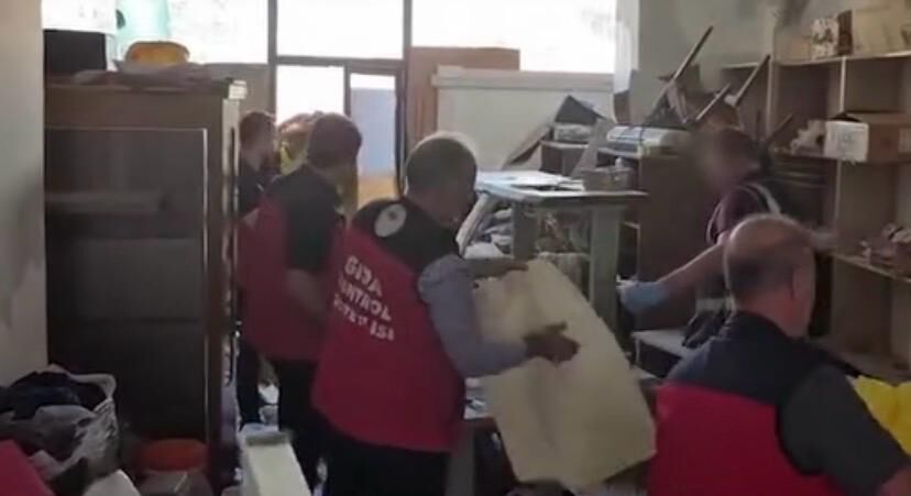 Kahramanmaraş’ta Gıda Operasyonu 42 Bin Sahte Etiket Ele Geçirildi (2)