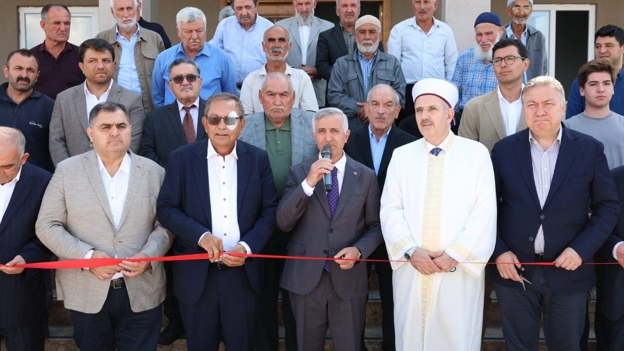 Kahramanmaraş'ta Hanifi Öksüz'ün Babası Adına Yaptırdığı Cami Açıldı