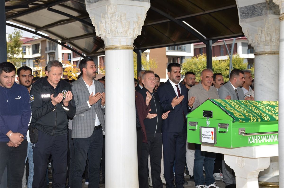 Kahramanmaraş'ta kazada hayatını kaybeden 16 yaşındaki genç defnedildi