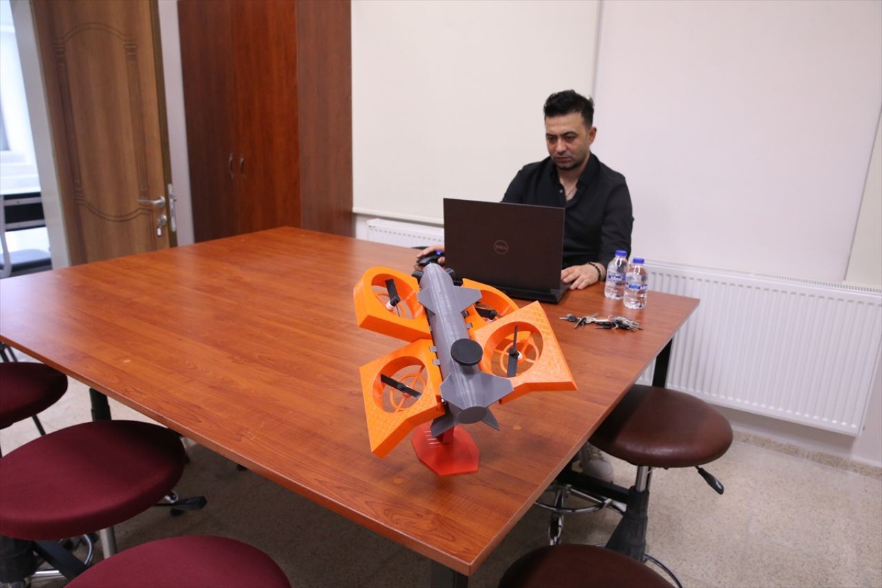 Kahramanmaraş'ta Kuş Görünümlü Roket Dron Patent Aldı (2)