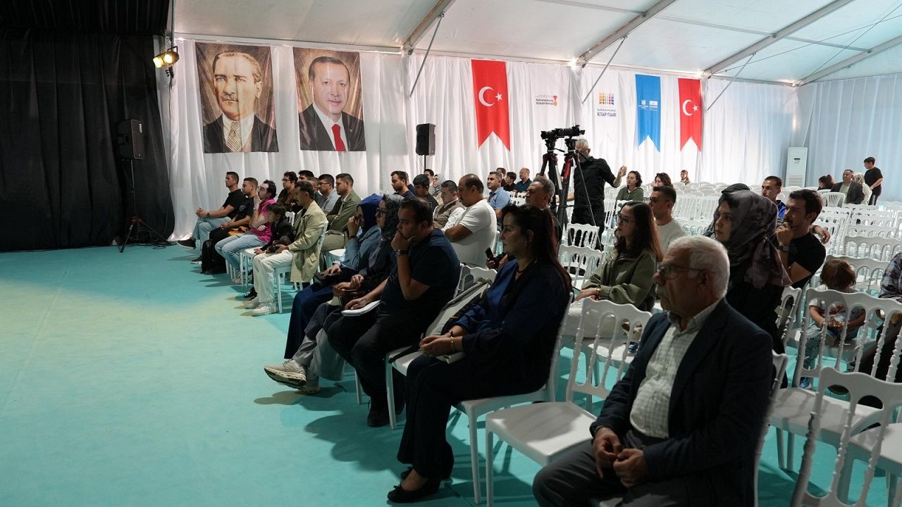 Kahramanmaraş'ta Prof. Dr. Ahmet Taşağıl'dan Türk Tarihi Açıklamaları (3)