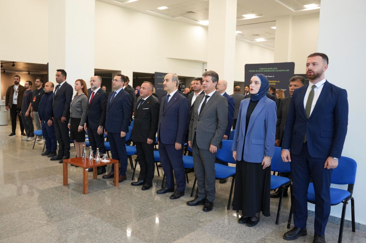 Kahramanmaraş'ta Sıfır Atık Için 300 Kişi Bir Araya Geldi! 15 Masada Çözüm Arandı (1)