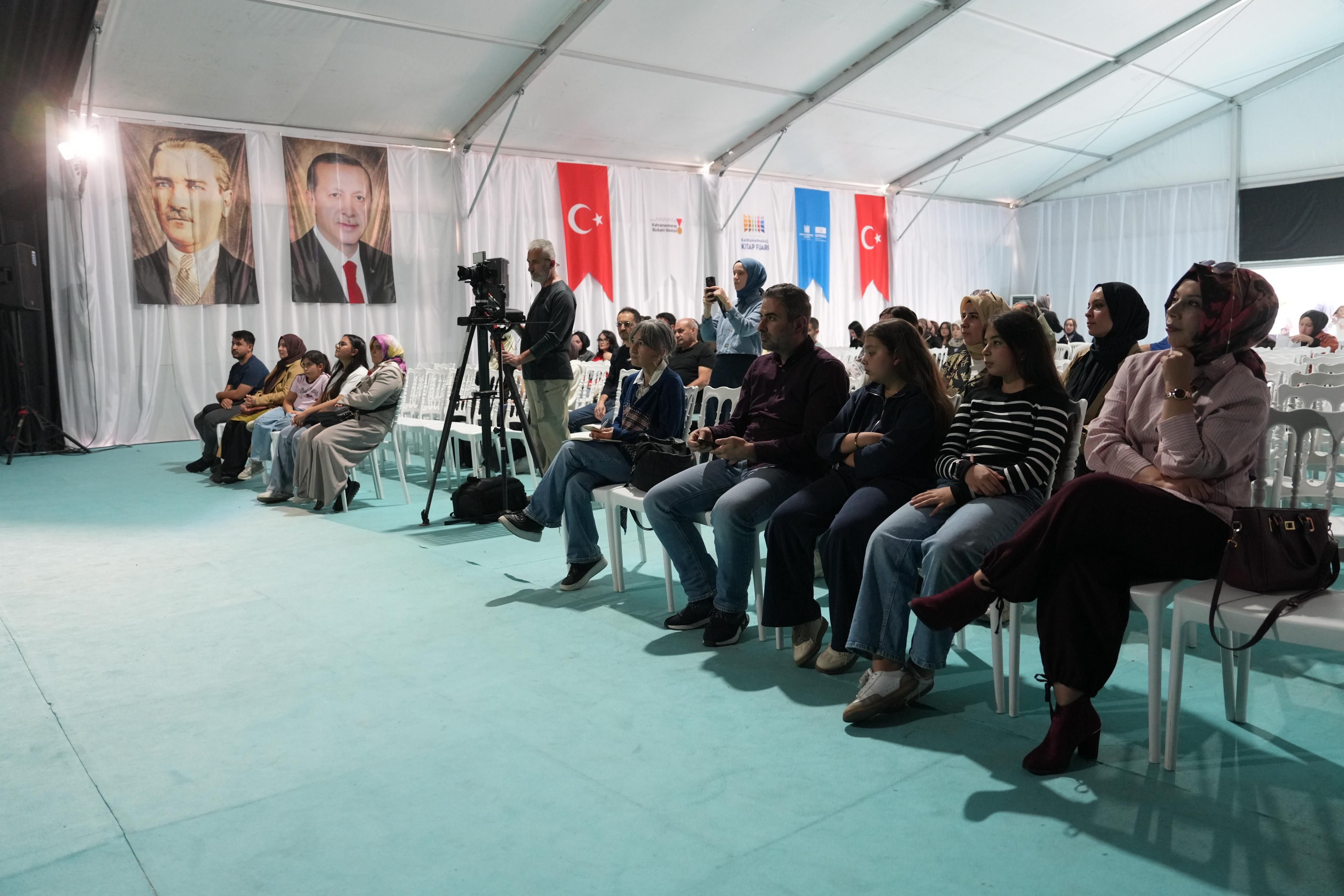 Kanadalı Yazar Jenny Molendyk, Kahramanmaraş’ta Yaşam Hikâyesini Paylaştı (6)