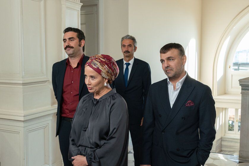 Kızılcık Şerbeti’nde Iki Ayrılık Gündemde! Hangi Oyuncular Veda Edecek (6)