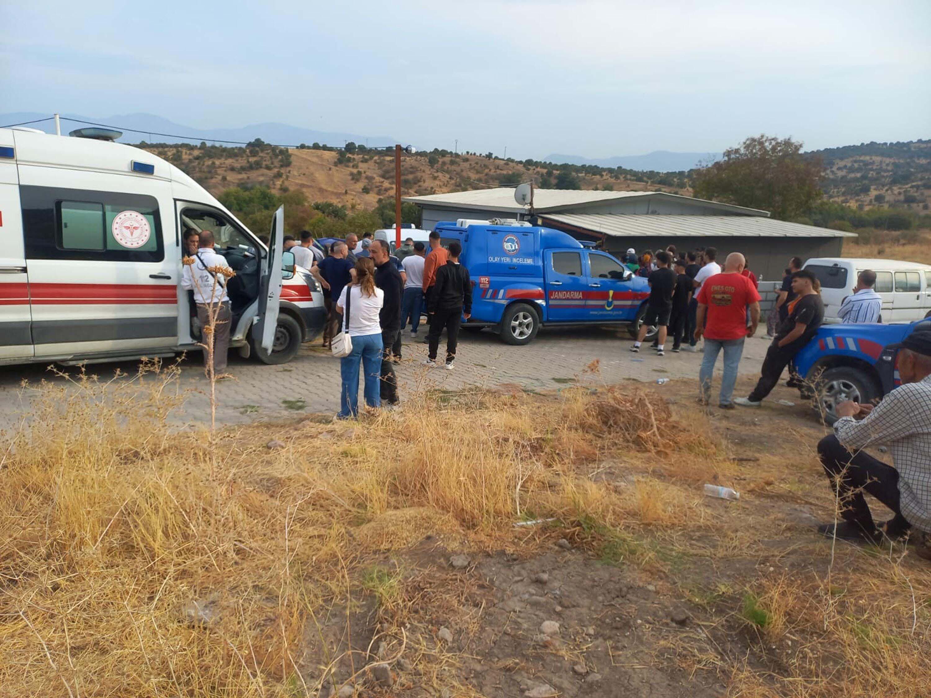 Manisa'da Evlerinde Öldürülen Çiftin Ktili Balistik Raporuyla Ortaya Çıktı (1)