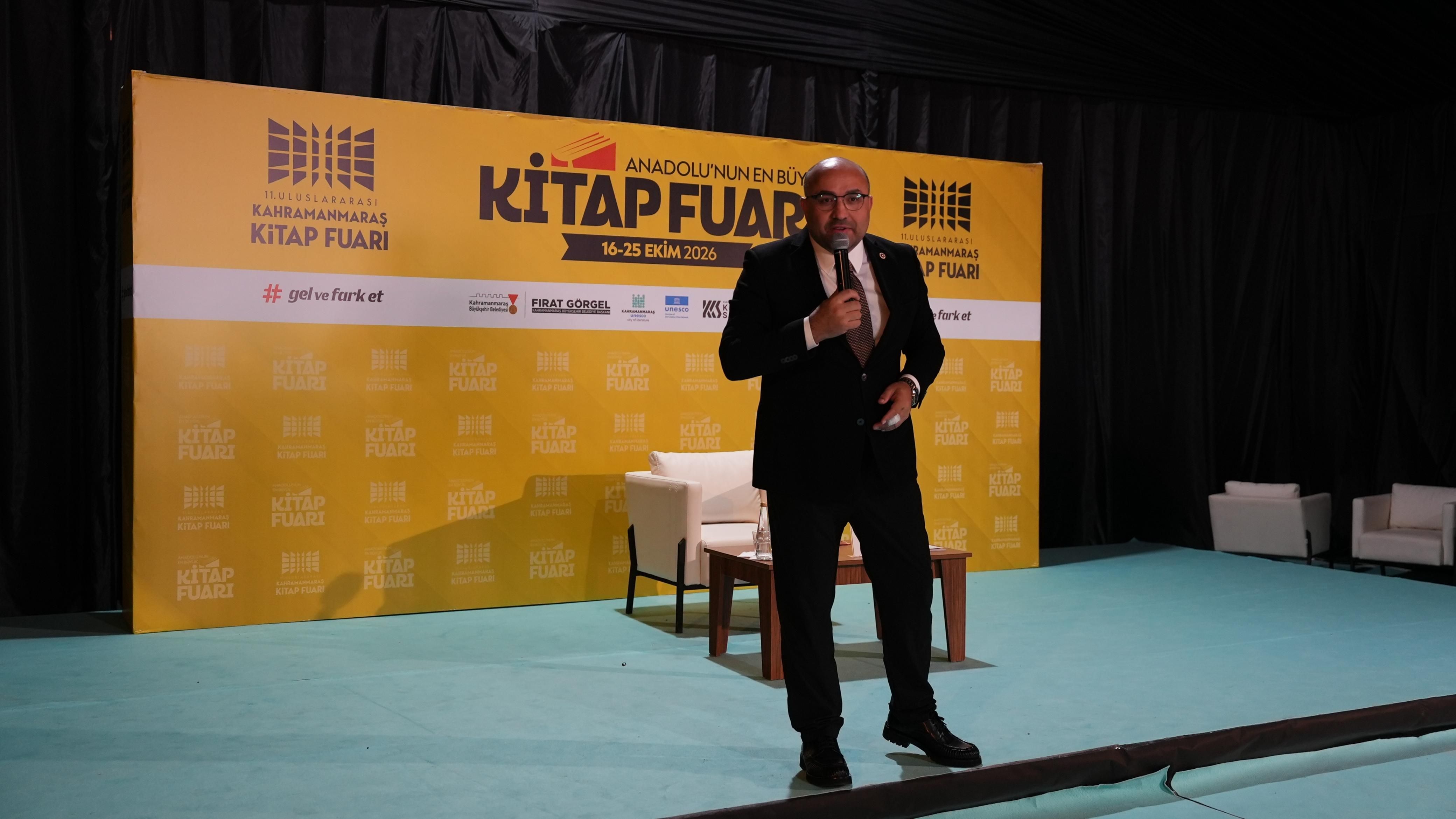 Mehmet Şahin Kahramanmaraş Kitap Fuarı’nda Ortadoğu Ve Türkiye’nin Dış Politikasını Anlattı (10)