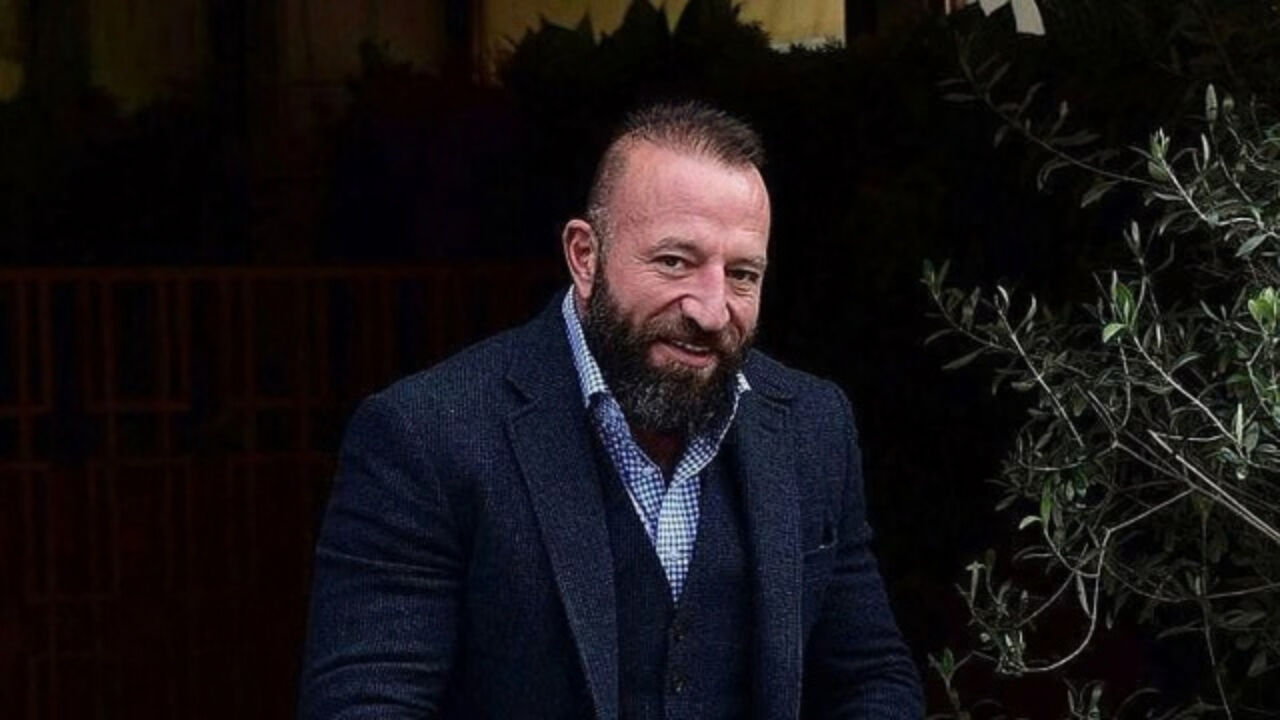 Önder Öztarhan kimdir? İş hayatı ve özel yaşamıyla merak ediliyor