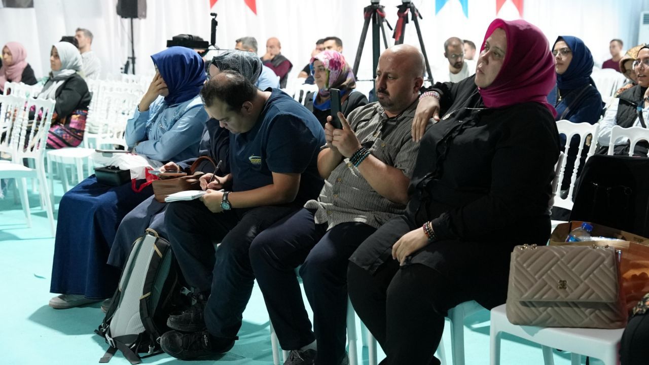 Savaş Barkçin Kahramanmaraş Kitap Fuarı'nda Konuştu! Sabır, Ahlak Ve Iyiliğin Önemini Anlattı (2)