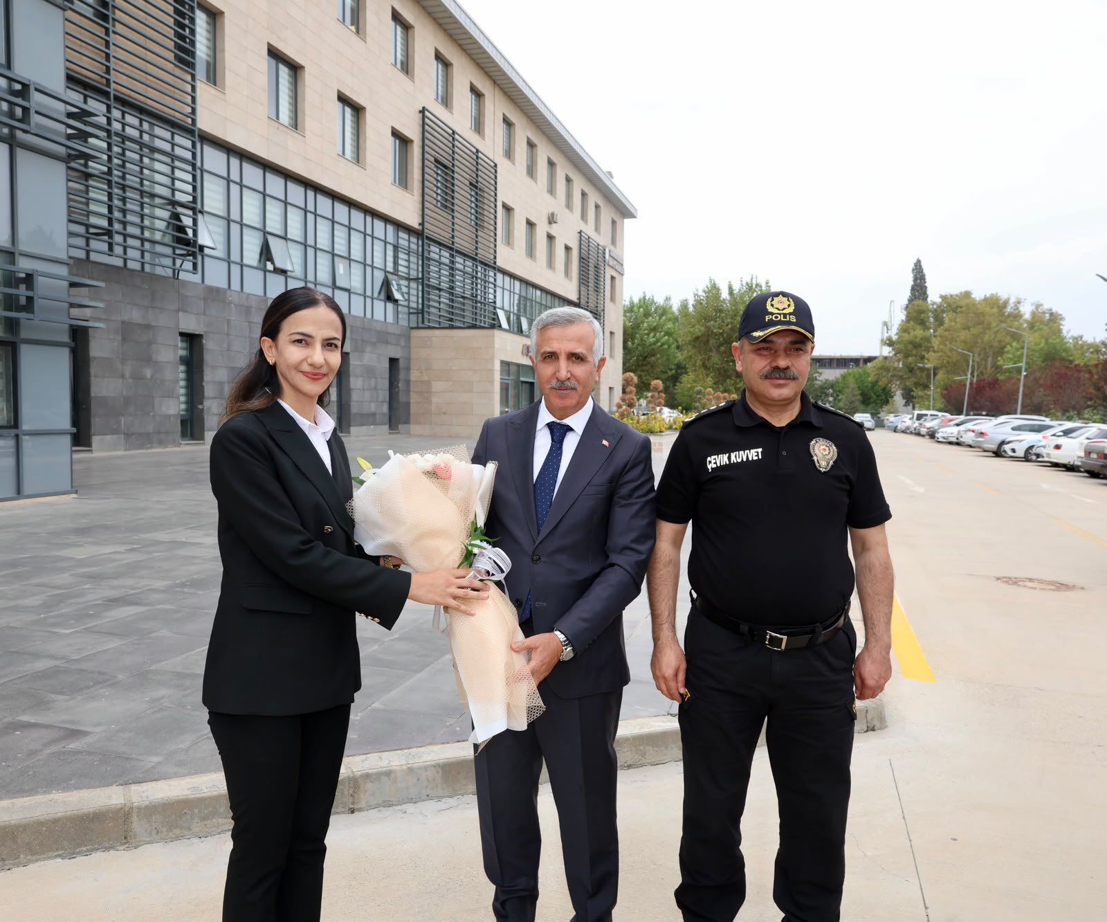 Vali Ünlüer’den Emniyet Müdürü Kalaycı’ya Yeni Görev Tebriği (1)